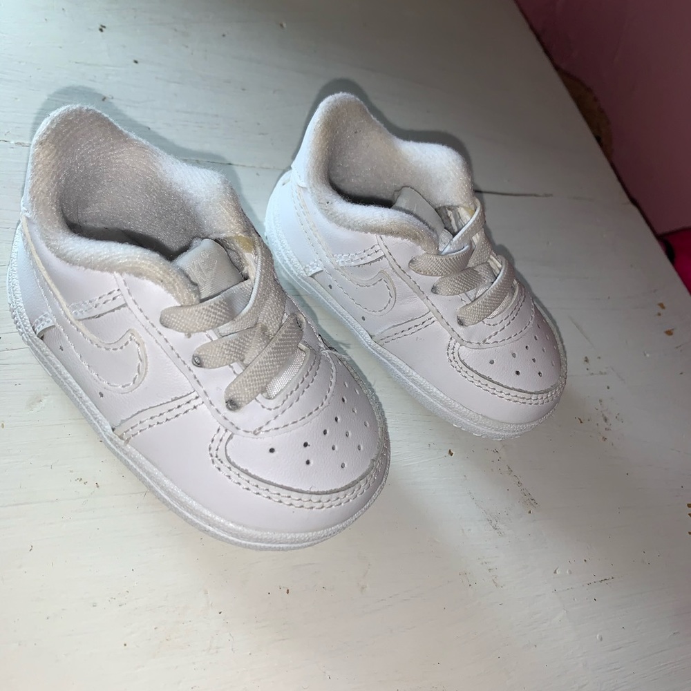 Nike soft bottom 2c